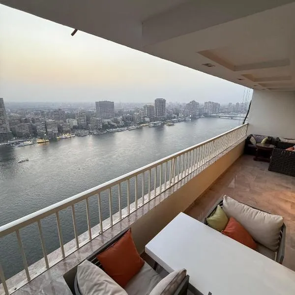 Nile Royale Hotel, hotel v Káhire