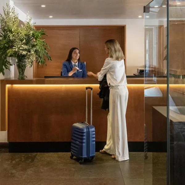 Almacruz Hotel y Centro de Convenciones (Ex Galerías), hotell sihtkohas Santiago