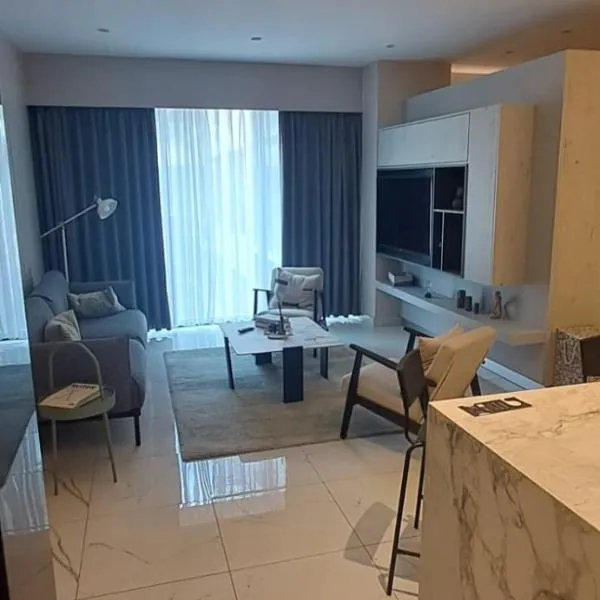 Damac Tower Amman Luxury 415, hotel in Amman
