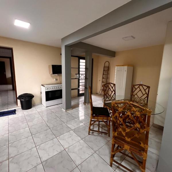 Casa Grande com 3 quartos, 3wcs, Roupa de Cama, garagem e ar na suíte - Foto 4