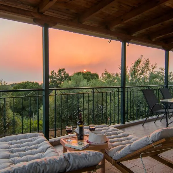 ELION - Ionian Olive House - Sea View, hotell sihtkohas Zakharo