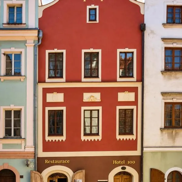 Hotel 100, hotel em Pardubice