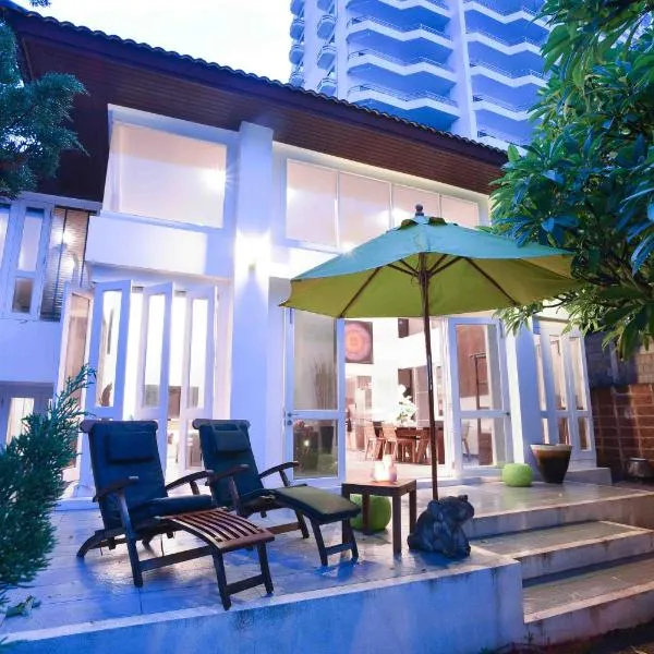 Dar's Haven Cha-Am, hotel v destinaci Ča Am