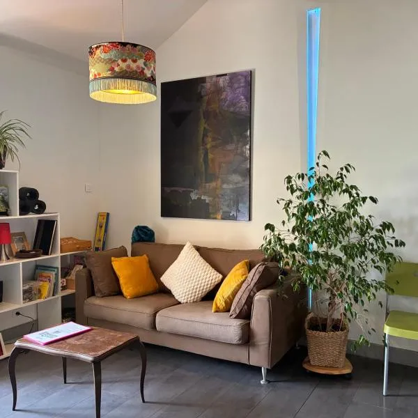 L'Alcôve, maison d'artistes, hotel v destinácii Sacquenay
