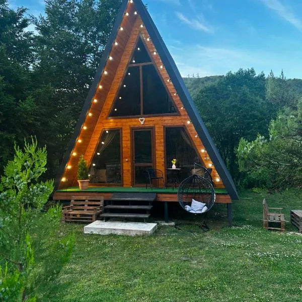 Martvili canyon cottage Love nest, хотел в Мартвили