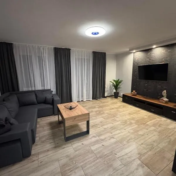 Apartament W Cieniu Twierdzy, khách sạn ở Kłodzko