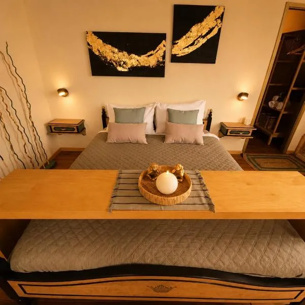 Hôtel de la Couronne โรงแรมในLes Bois
