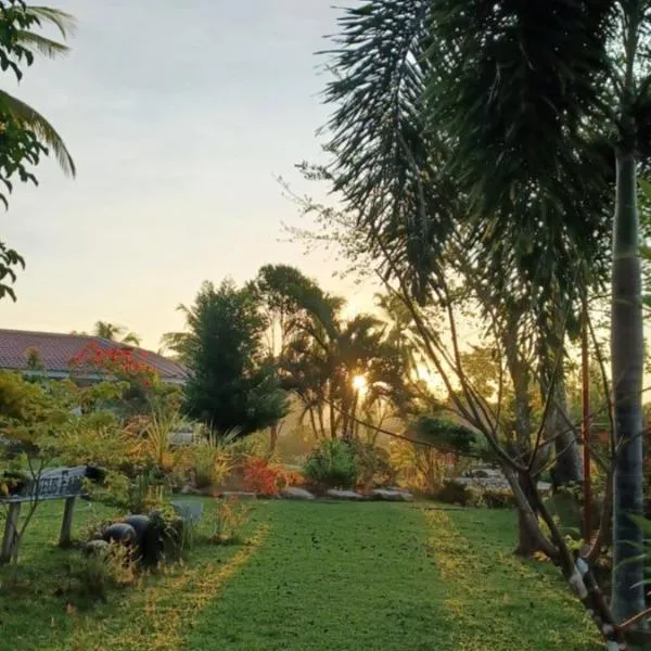 AsunEus Farm, hotel en Carmen