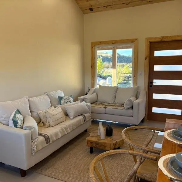 Refugio Patagonico - Cabaña Premium para 8 Personas, 3 Baños - Coyhaique – hotel w mieście Coihaique