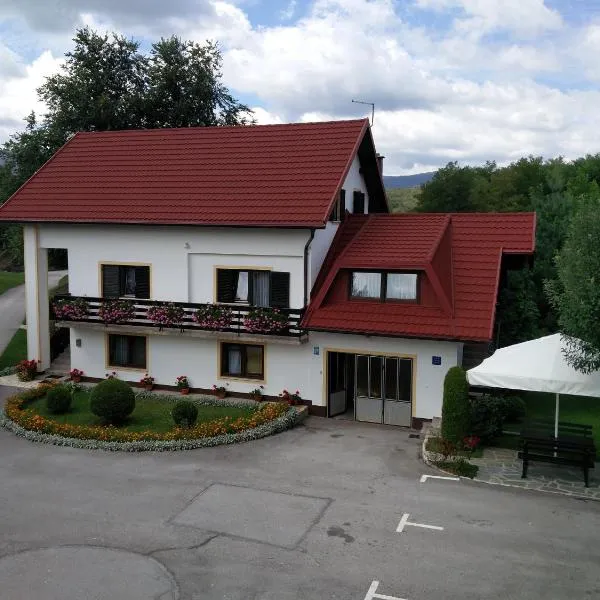House Pavlic, hotel en Oštarski Stanovi