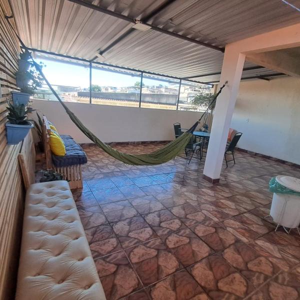 Quarto climatizado a 30km de Copacabana