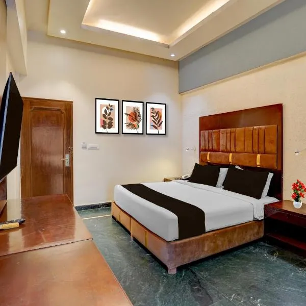 Townhouse OAK L'elegant Hotel & Banquet By Ace Manor, hotel sa Ghaziabad