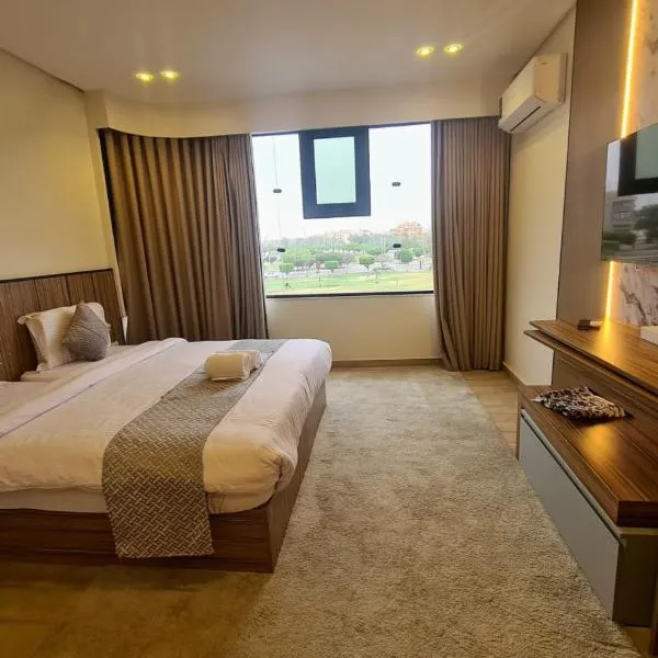 فندق تمايا العاشر من رمضان, hotel di Madinat Al Ashir min Ramadan