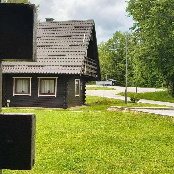 Edison,Plitvice Lakes, hotel in Jezerce