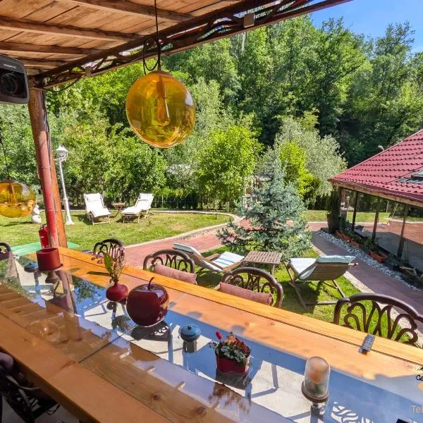Casa din padure, khách sạn ở Orşova