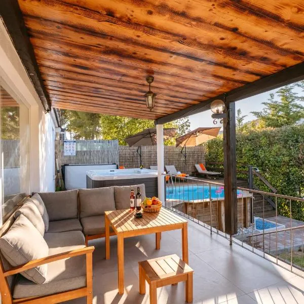 Villa Špadići 80m from the beach, Hotel in Poreč