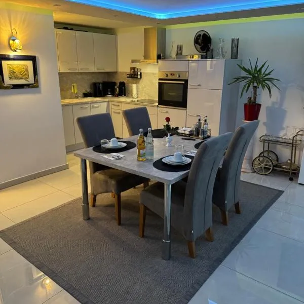 Premium Apartment near Cologne, hotel in Hürth