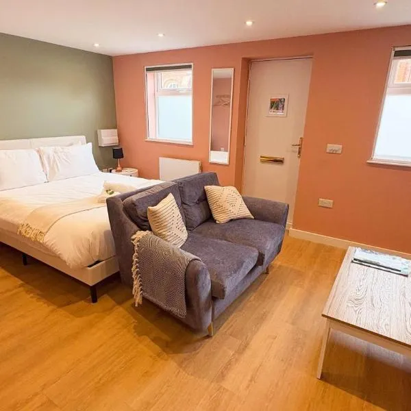 Studio Flat in Seymour Road, hotel in Bristol