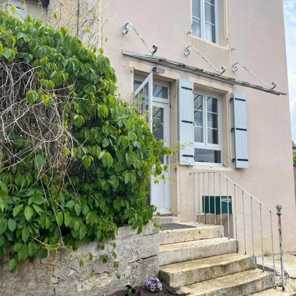 Gite des forêts et des rivières 2, hotel v destinácii Voulaines