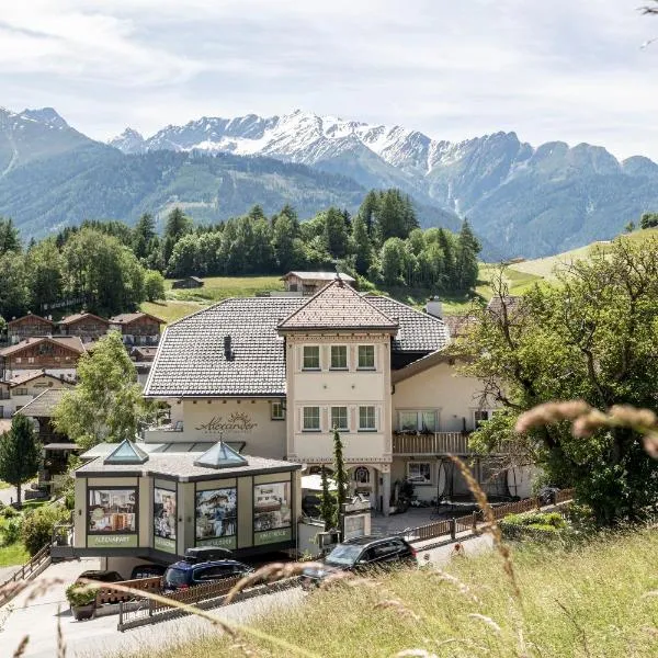 ALPENAPART Ladis - Premium Family Apartments, hotel in Ladis