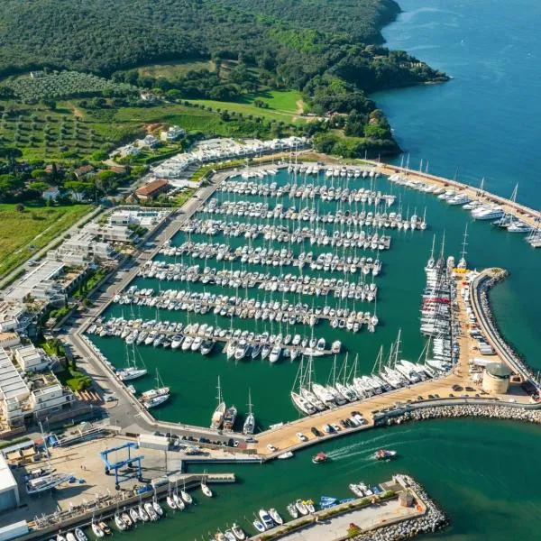 Marina di Scarlino Resort, hotel Puntone di Scarlinóban