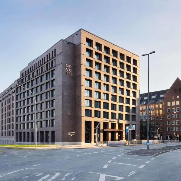 Novotel Hamburg Central Station, hotel di Hamburg