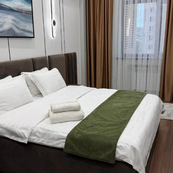 Zafran Luxury Apartment Near Airport, готель у місті Душанбе