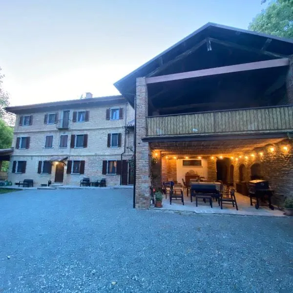 Agriturismo Cascina Frati, hotelli kohteessa Canelli