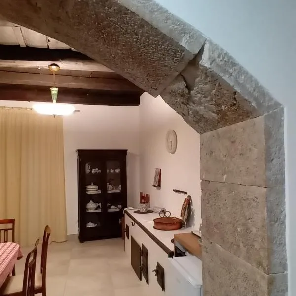 B&B Sotto il Figliolo, khách sạn ở Petina