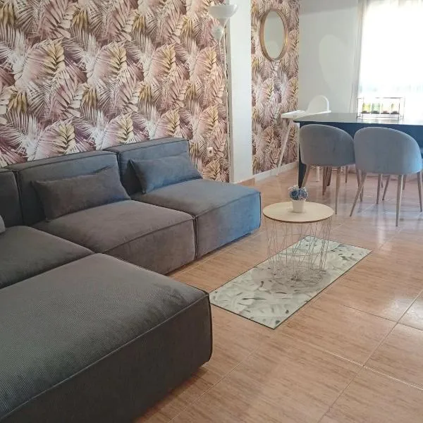 Piso Stylety Casco Antiguo، فندق في تالافيرا دي لا رينا