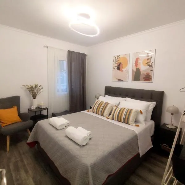 Vicolo Nook, Cozy Hideaway by Spianada Square, hotel Korfuban