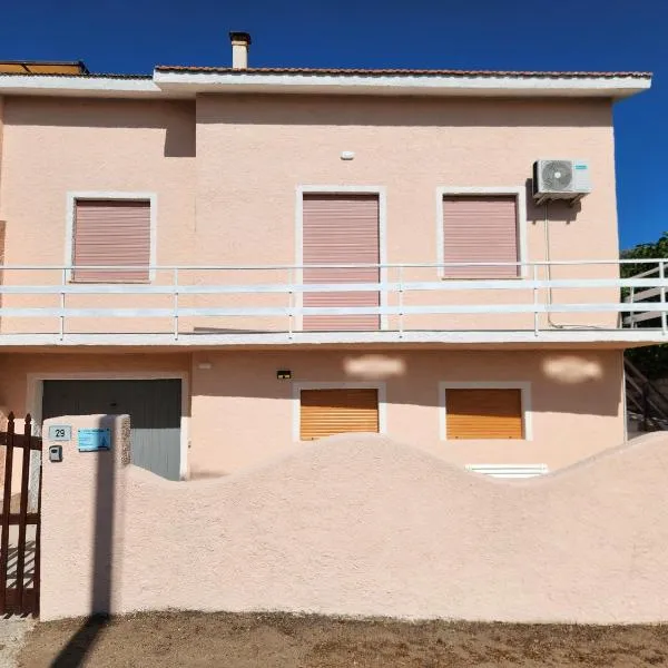 Casa MedeFaby: S'Archittu şehrinde bir otel