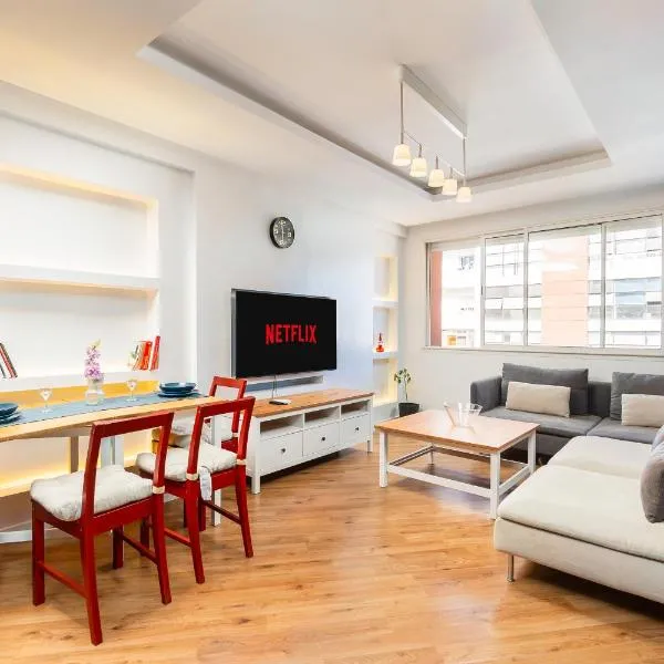 Islan Apartments Agadir with Pool & AC Near City Center, מלון באגאדיר
