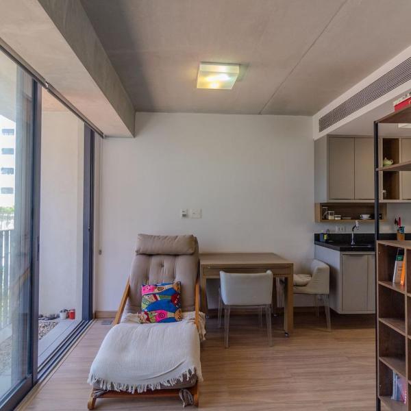 Studio Piscina e Rooftop 350m Metrô Vila Madalena
