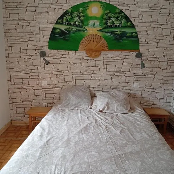 Chambre d'hôte L'olivier, hotel en Bellevue-la-Montagne