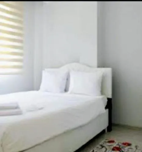 Ahmet Teacher's villa is 6 minutes from Istanbul airport, hotel a Arnavutköy