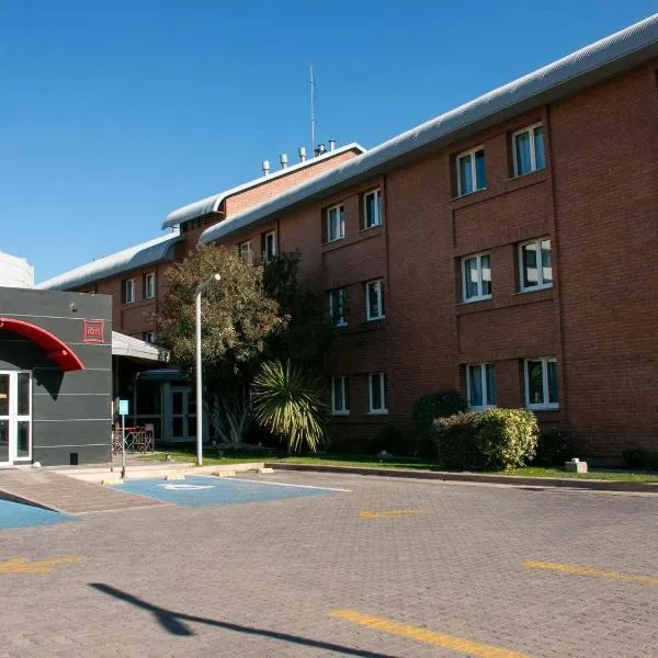 ibis Mendoza, hotelli kohteessa Mendoza