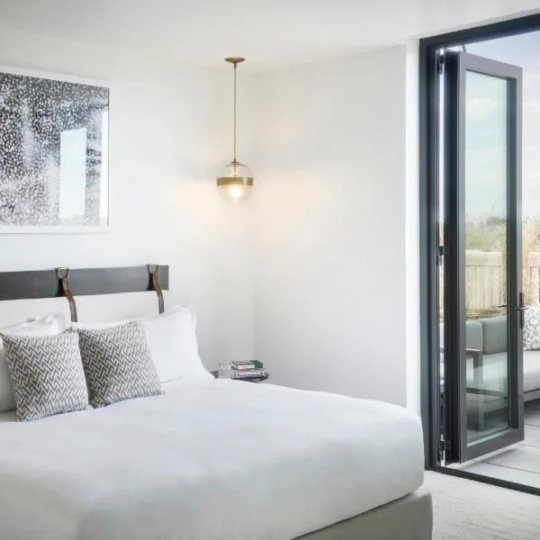 Halcyon, a hotel in Cherry Creek, Denver, ξενοδοχείο στο Ντένβερ