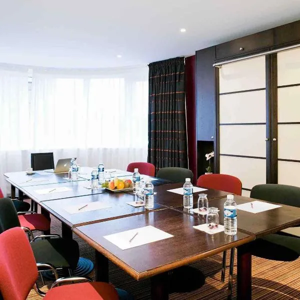 Viesnīca Hotel Mercure Rennes Cesson pilsētā Sesonsevinjē