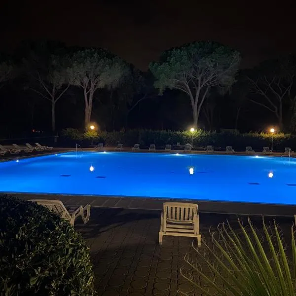 Studio Cosy vue Golf - Clim، فندق في سانت رافائيل