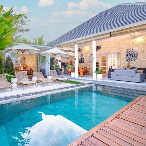 Tropicasa 2 by Bali Villa Solutions, хотел в Семиняк