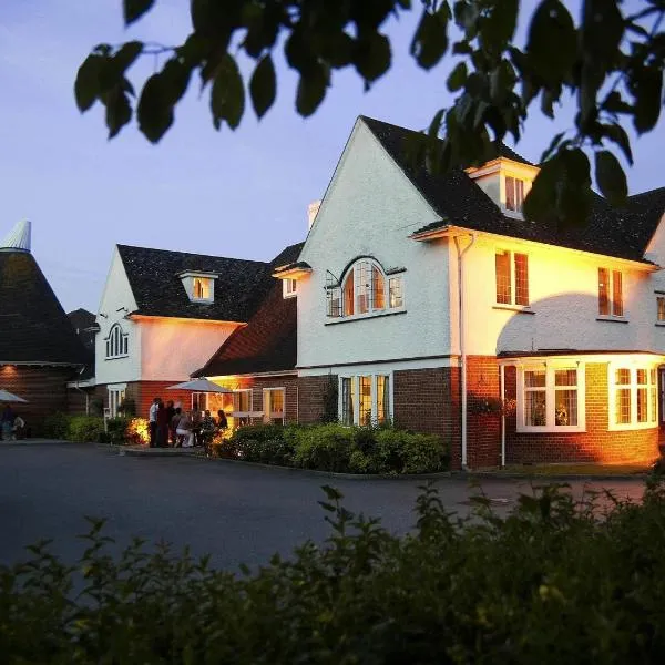 Viesnīca Mercure Tunbridge Wells Hotel pilsētā Rojaltanbridžvelsa