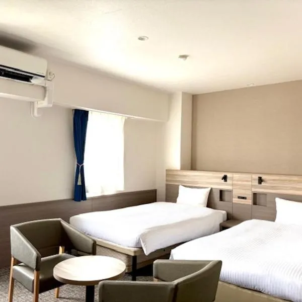 Smile Hotel Kitaasaka, hotell i Asaka