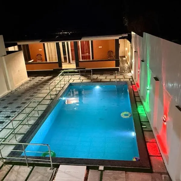 Kappil में, होटल The Royal Pool Resort