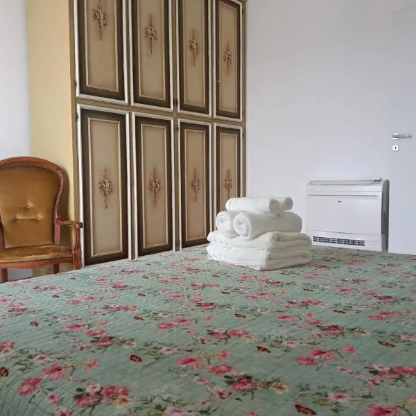La casa di Maurizio，Lanuvio的飯店