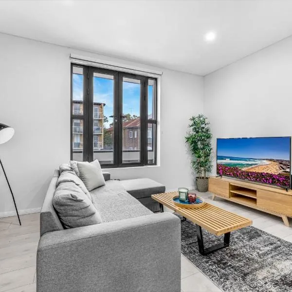 Hoffy's Place - Modern one bedroom with AC: Sidney'de bir otel
