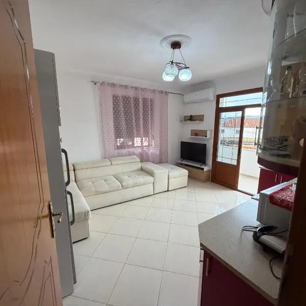 Cozy Pogradec, hotel in Pogradec