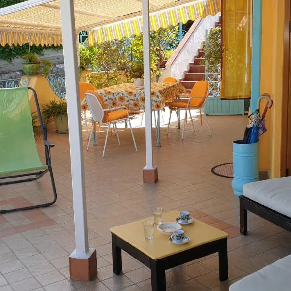 Alloggio vacanza di Michele – hotel w mieście Casamicciola Terme