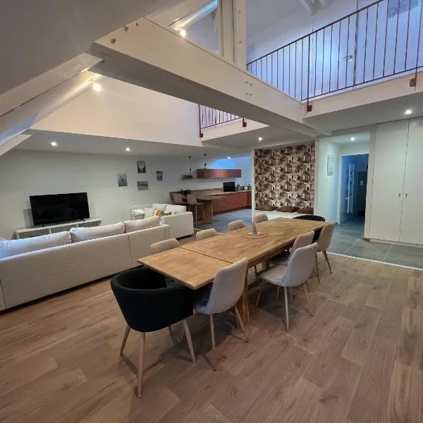 La Fruiterie, appartement Duplex, hotel sa Dinan