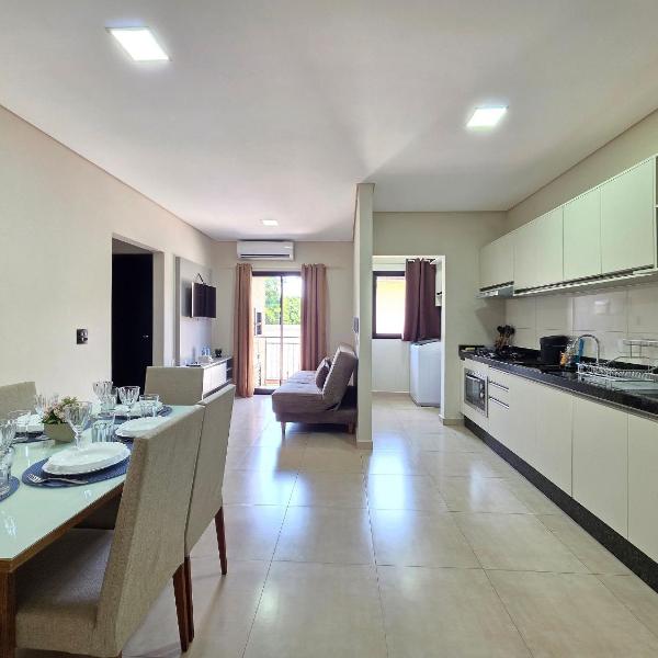 Apt 21 na Vila A prox ao Hosp Costa C. e Paraguai